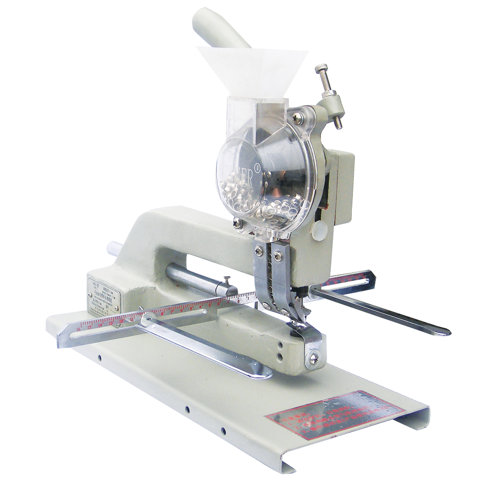 Easi-Eye Eyeletter